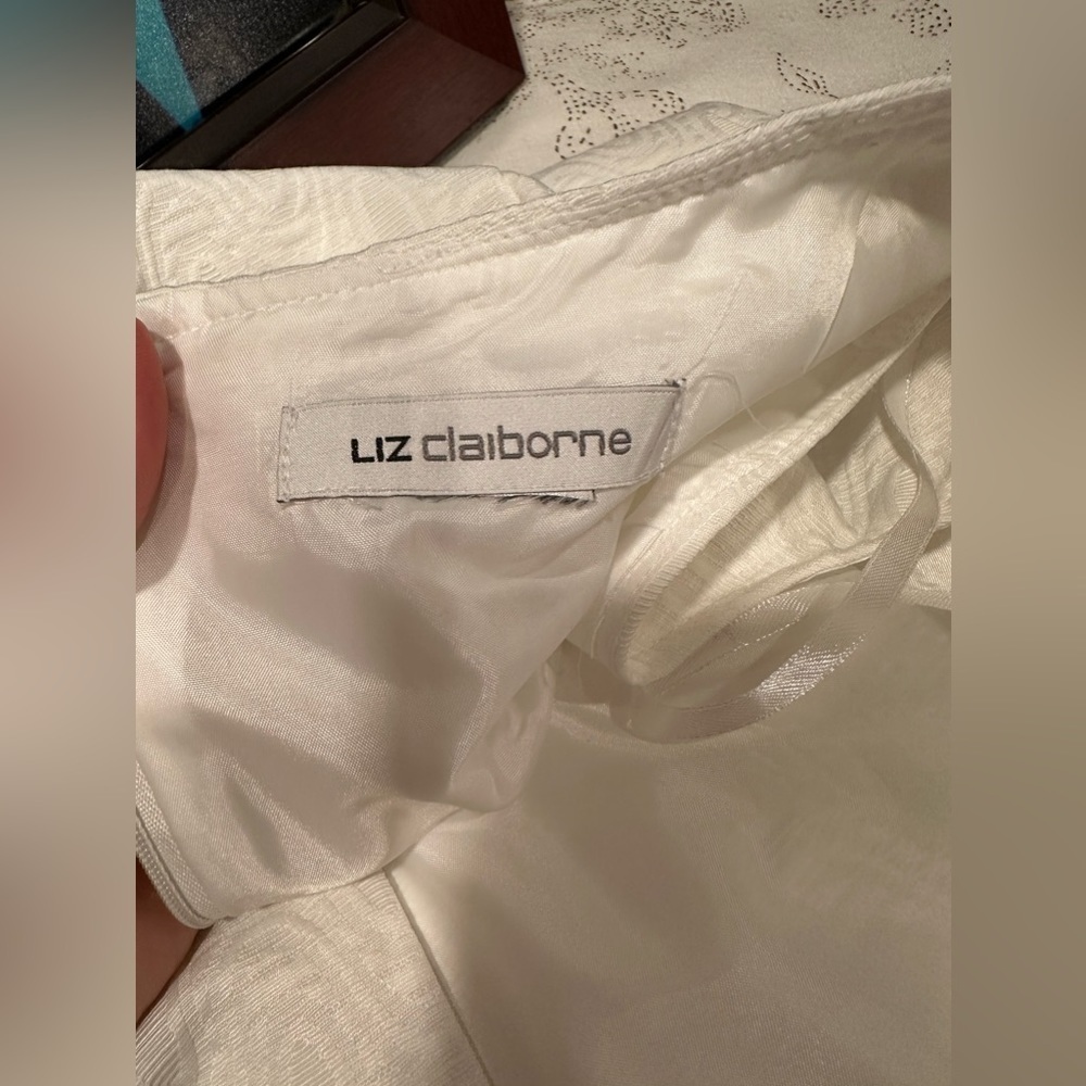 VTG Liz Claiborne White Textured Piqué Sheath Dress – Nautical Button Detail - Picture 10 of 11